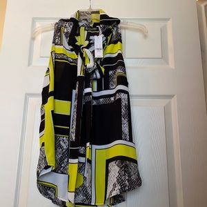 NWT NY&CO NEON/ BLACK - WHITE FRONT TIE BLOUSE!!